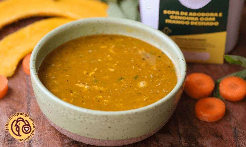 sopa de abóbora e cenoura com frango desfiado - Mestre Cuco - Marmitas Congeladas