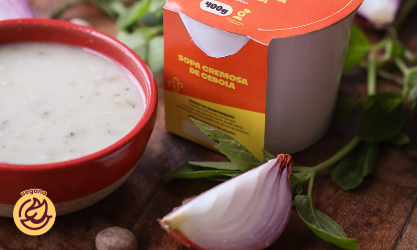 sopa cremosa de cebola com levedura nutricional - Mestre Cuco - Marmitas Congeladas